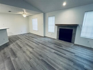 Building Photo - 4202 Duval Rd