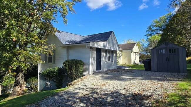 Building Photo - 5769 Harrison Ave