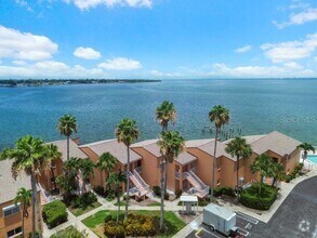 Building Photo - 7400 Sunshine Skyway Ln S
