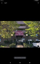 Building Photo - 1460 Fairlane Dr