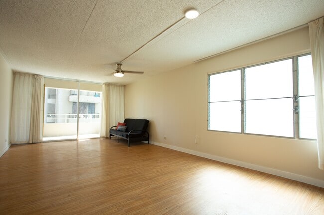 Photo - 2533 Ala Wai Blvd Townhome