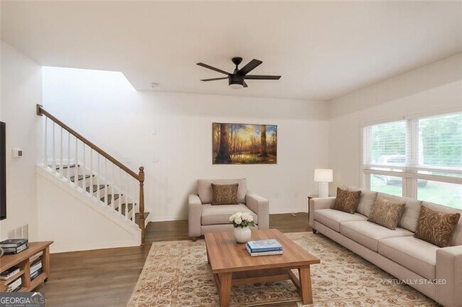 Foto del edificio - 1070 4th St NW