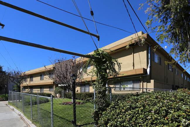 Foto del edificio - Altadena manor apartment