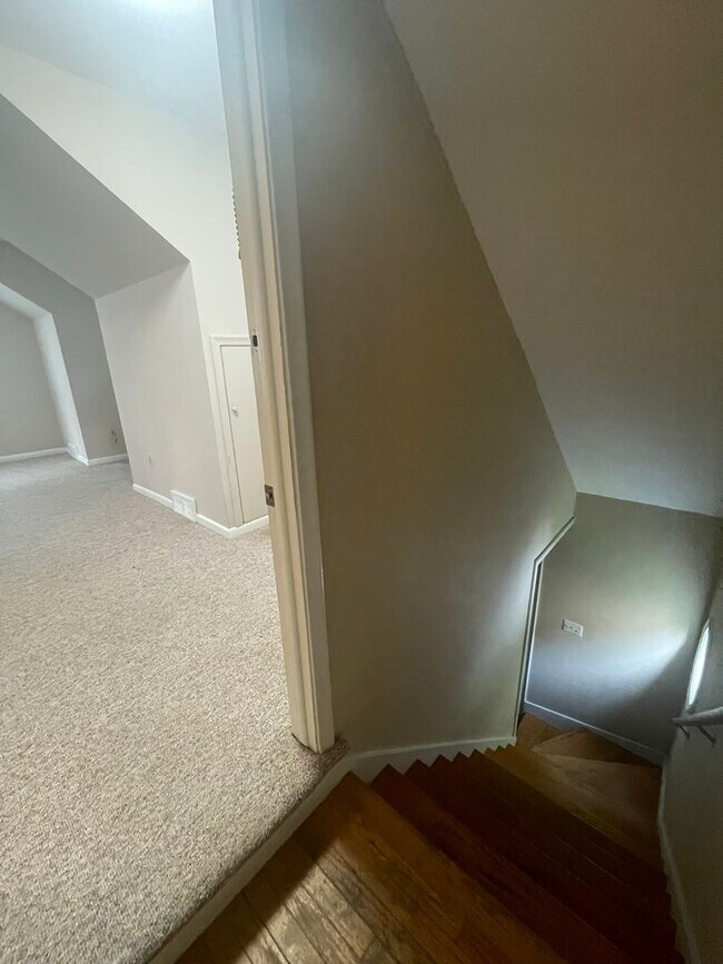 Building Photo - 1106 Brooks St