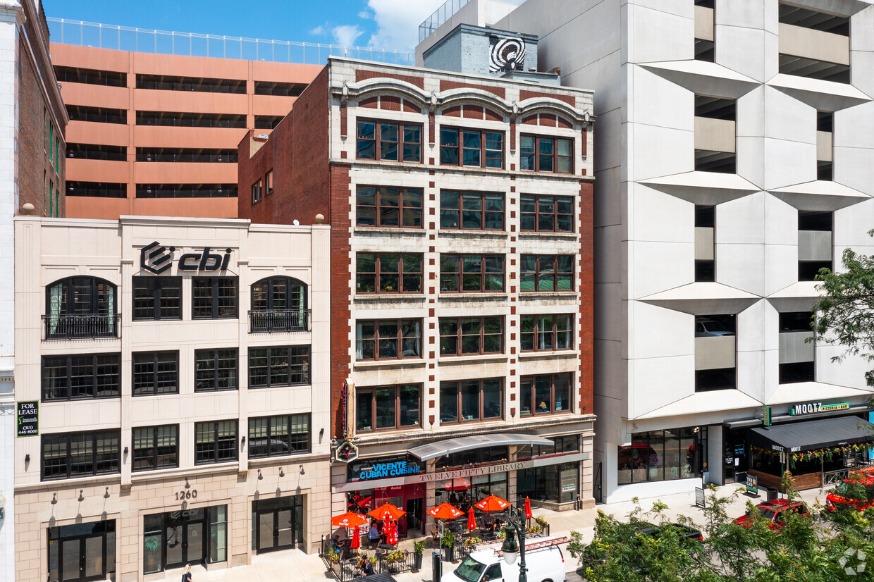 Primary Photo - Library Lofts