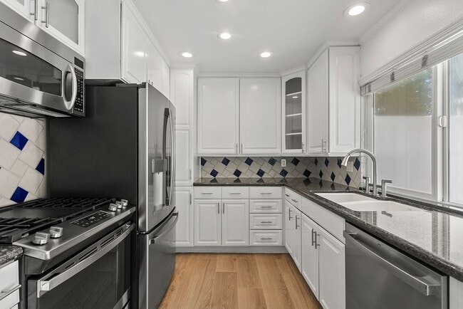Building Photo - 14 Seascape Dr