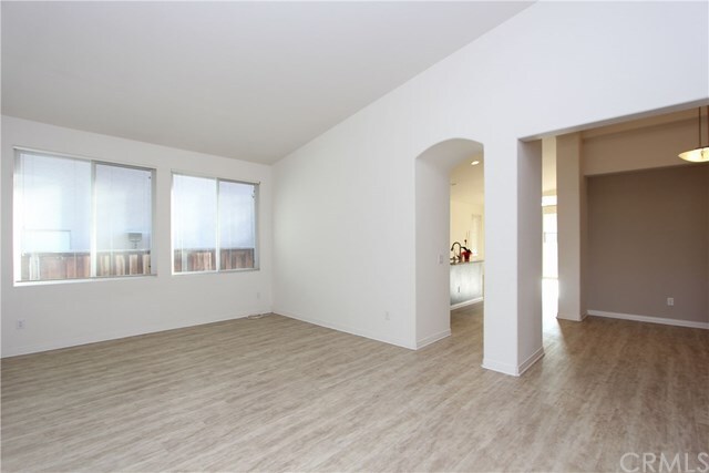 Building Photo - 46129 Via La Colorada