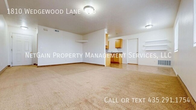 Building Photo - 1810 Wedgewood Ln