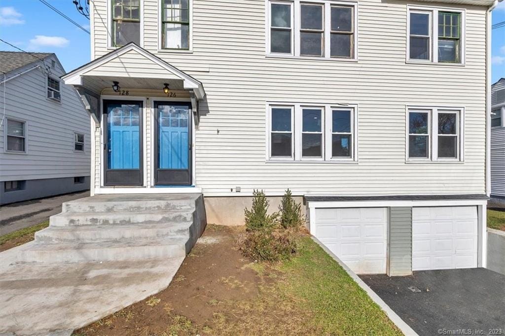 Primary Photo - 126 Thomas St
