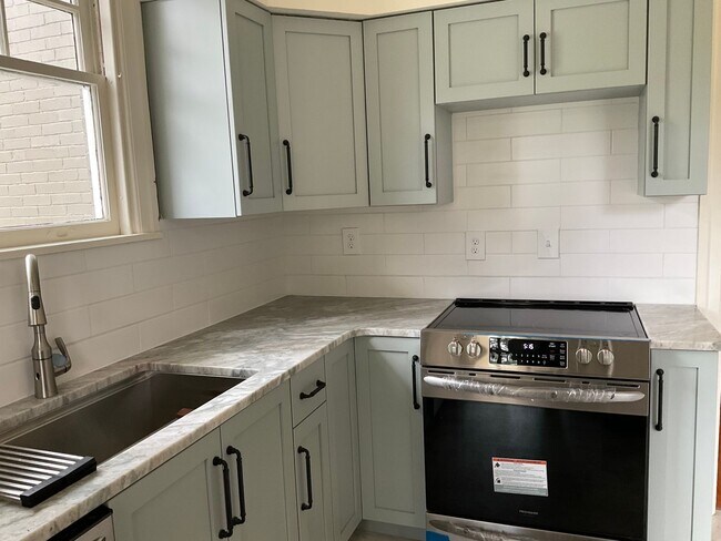 Foto del edificio - 229 Cocoa Ave