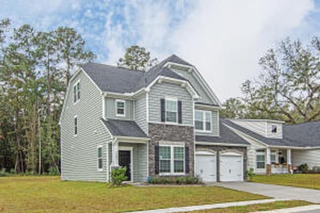 Photo - Available March 10th. Beautiful 6 BR/4.5 BA Home in Tanner Plantation!