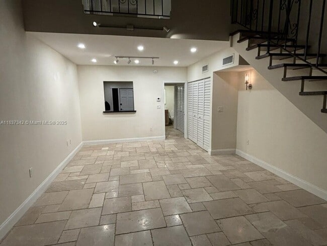 Building Photo - 9280 Biscayne Blvd