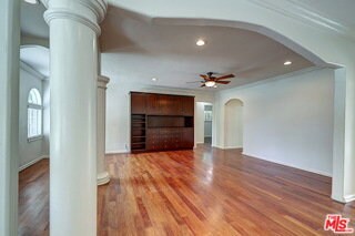 Foto del edificio - 15601 Morrison St