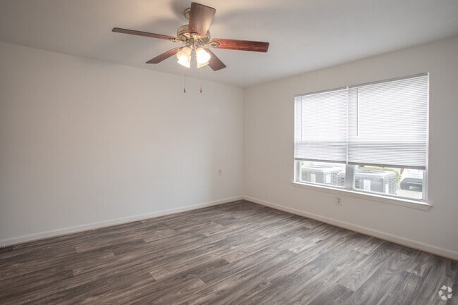 Interior Photo - Colony Square Apartments
