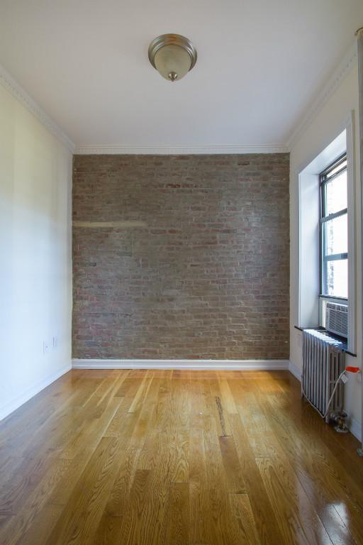 Primary Photo - 416 E 13th St