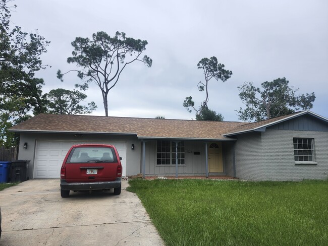 Building Photo - 7723 W Pocahontas Ave