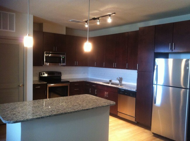 Foto del edificio - 4290 Lower Park Rd