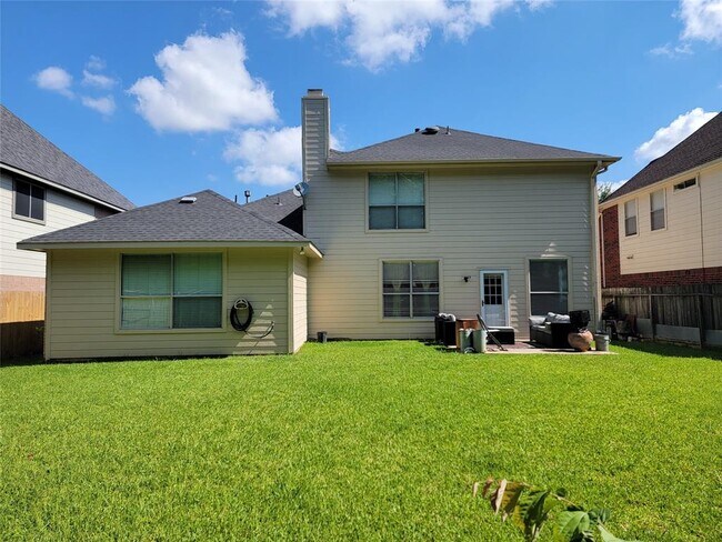 Building Photo - 15523 Seminole Canyon Dr