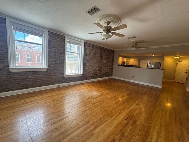 Building Photo - 215 Central Ave