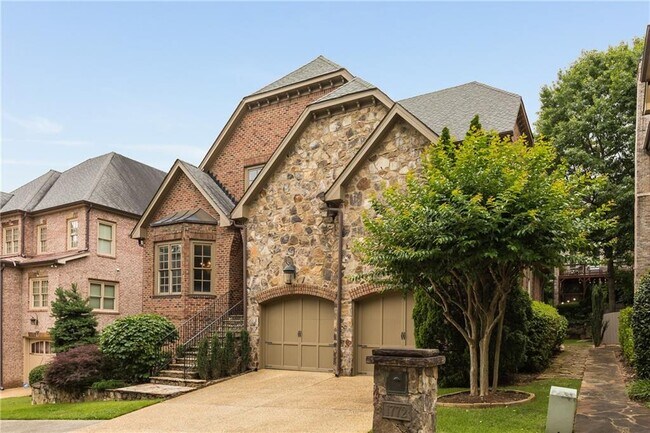 Foto del edificio - 1772 Buckhead Valley Ln NE