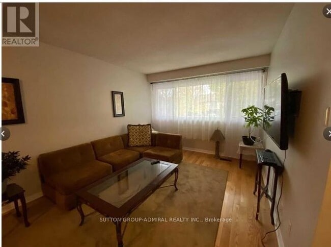 Building Photo - 4091 Taffey Crescent