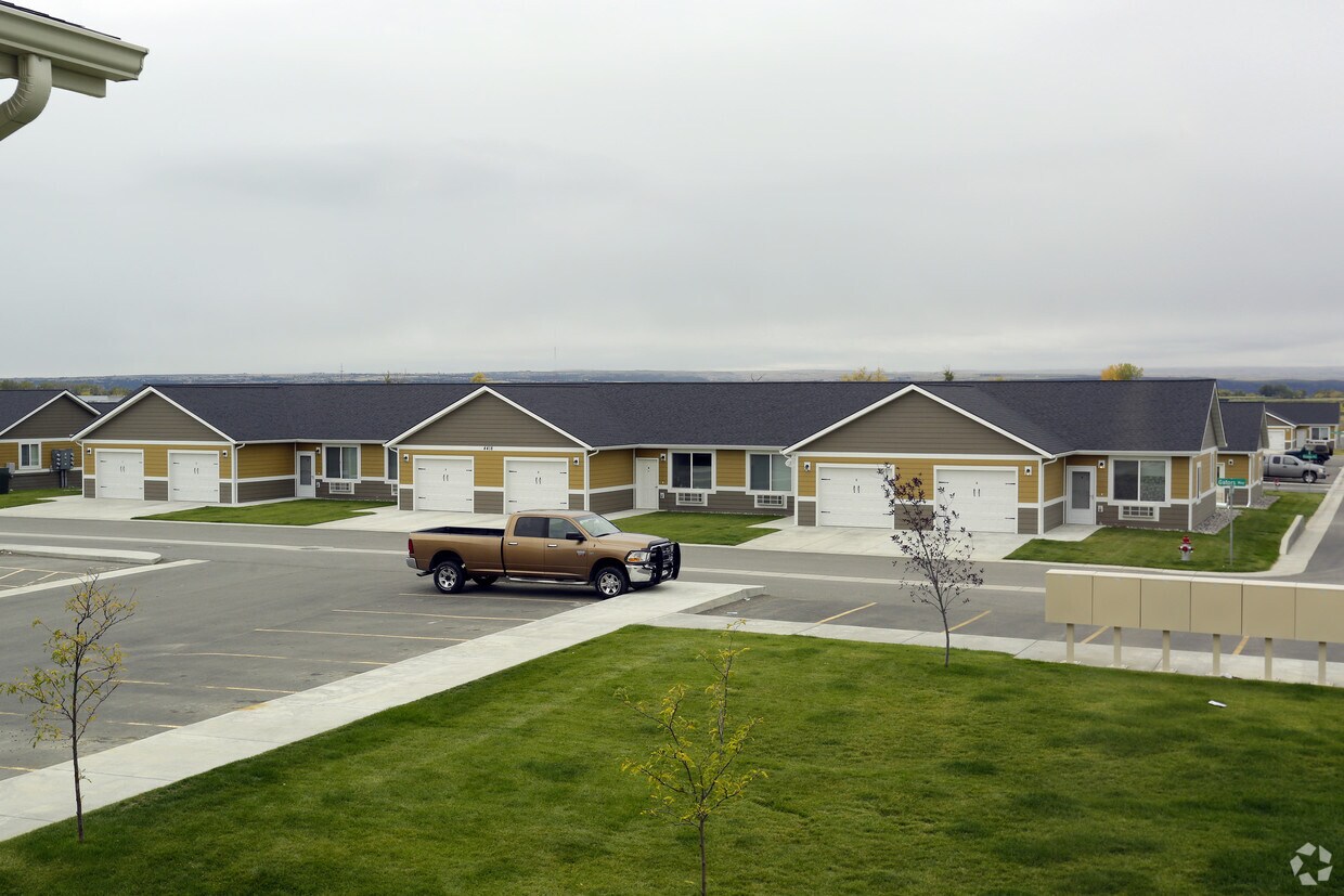 Hoop Dreams Apartments Billings, MT