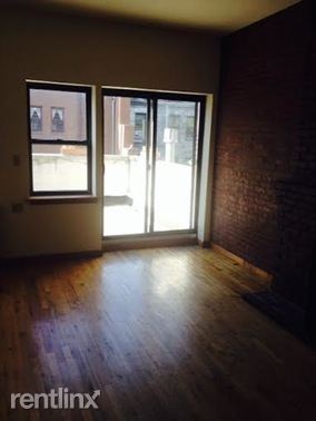 Building Photo - 46 W 76th St