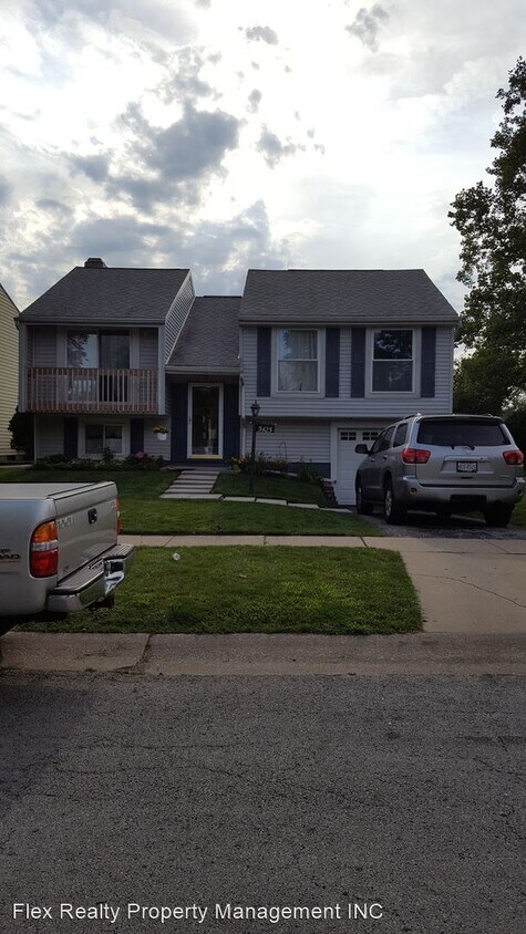 Primary Photo - 3 br, 1.5 bath House - 5425 THORNBROOK TRAIL