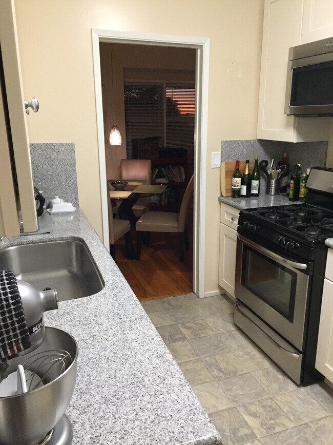 Foto del edificio - 252 Mockingbird Ln