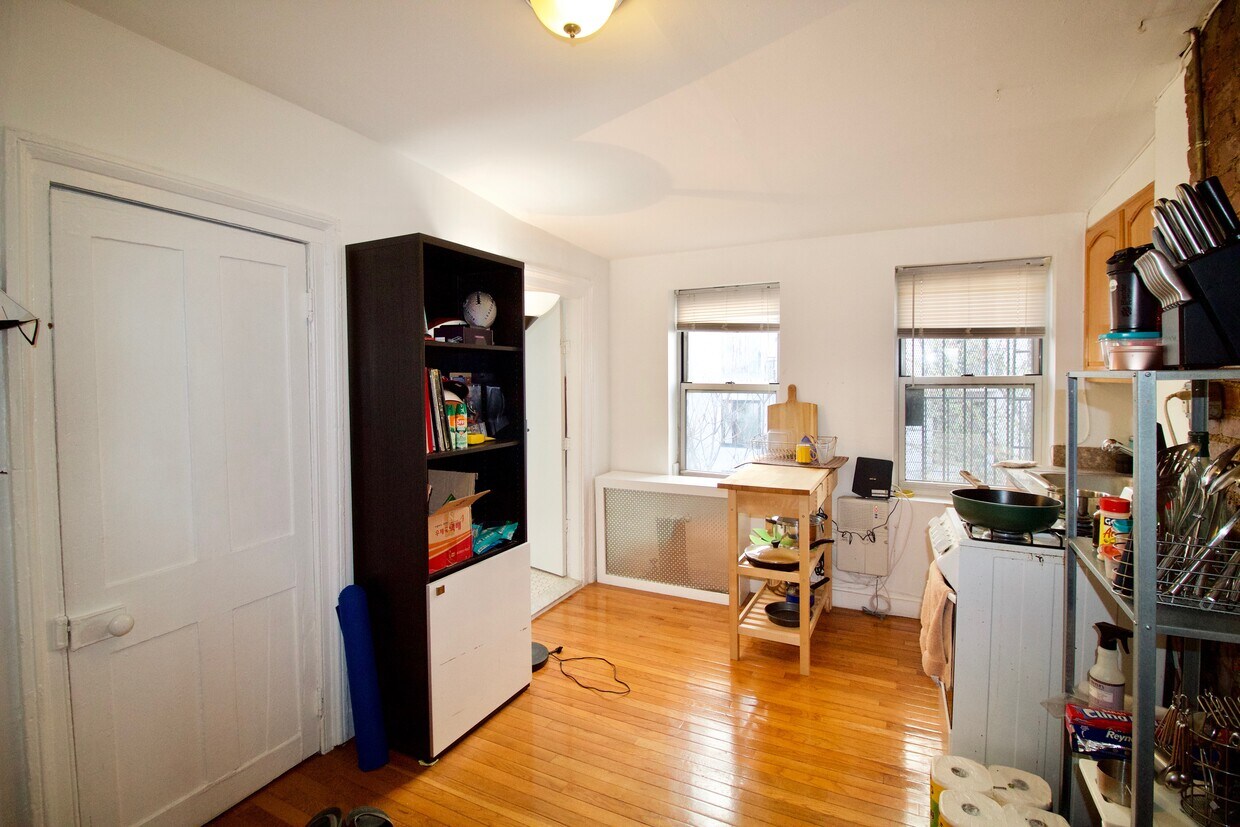 57 Duffield St Unit 4, Brooklyn, NY 11201 Room for Rent in Brooklyn