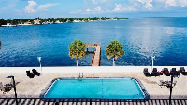 Foto del edificio - 7100 Sunshine Skyway Ln S
