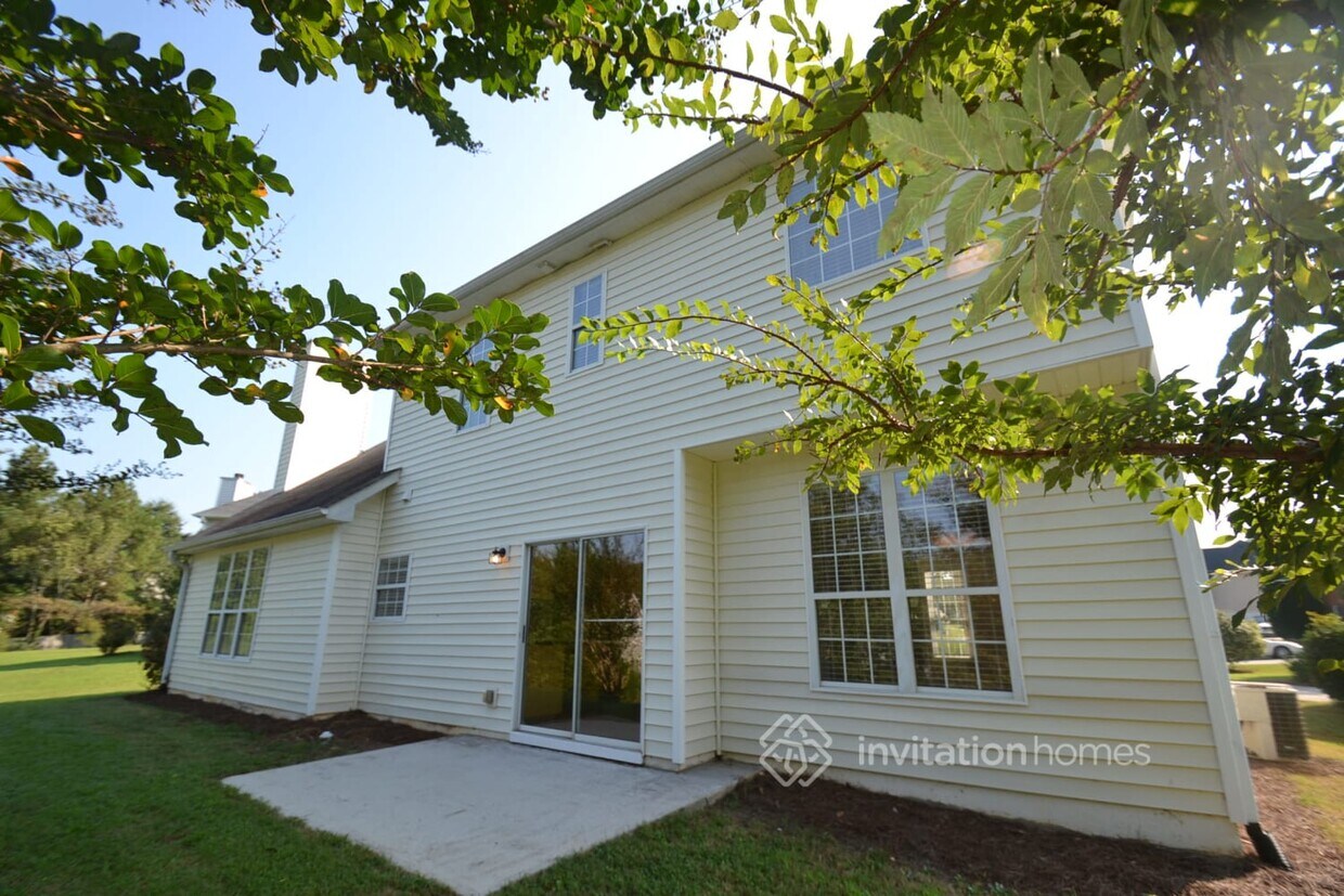 Building Photo - 824 Andora Way SW