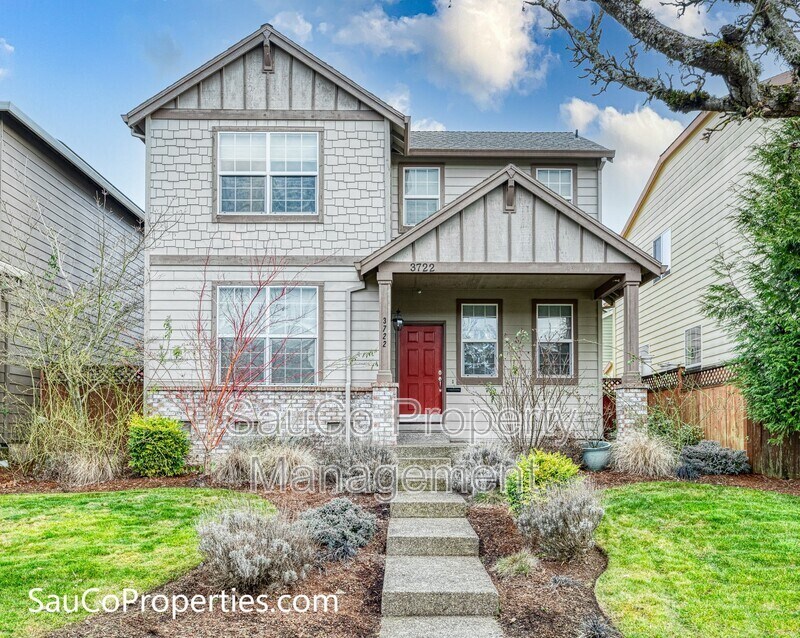 Primary Photo - 3722 SE Oakleaf St