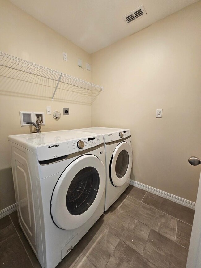 Foto del edificio - 4041 Hot Springs Ave