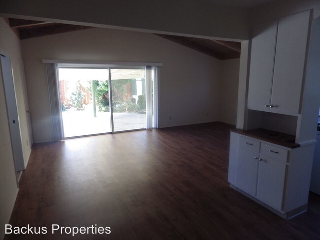 Foto del edificio - 3 br, 2 bath House - 617 Park St