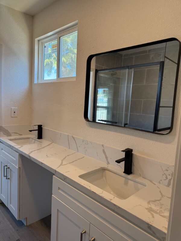 Foto principal - 4403 Idaho St