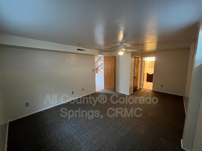 Building Photo - 15080 Deby Dr