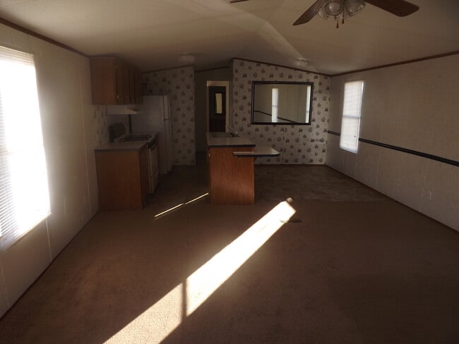 Foto del edificio - 4205 Wilson Rd