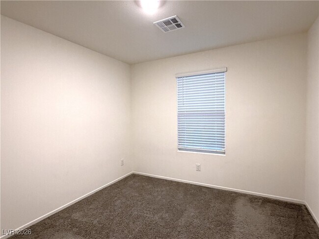 Foto del edificio - 9446 Tranquil Pass Ave