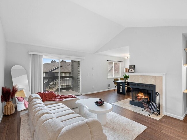 1-bedroom, 1-bath condo in the heart of Murrayhill - 1-bedroom, 1-bath condo in the heart of Murrayhill