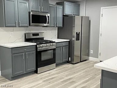 Foto del edificio - 8928 W Marmo Ave