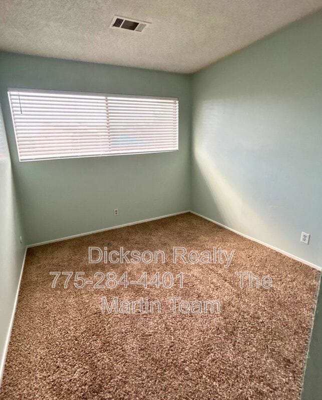 Building Photo - 3545 Willow Hills Cir