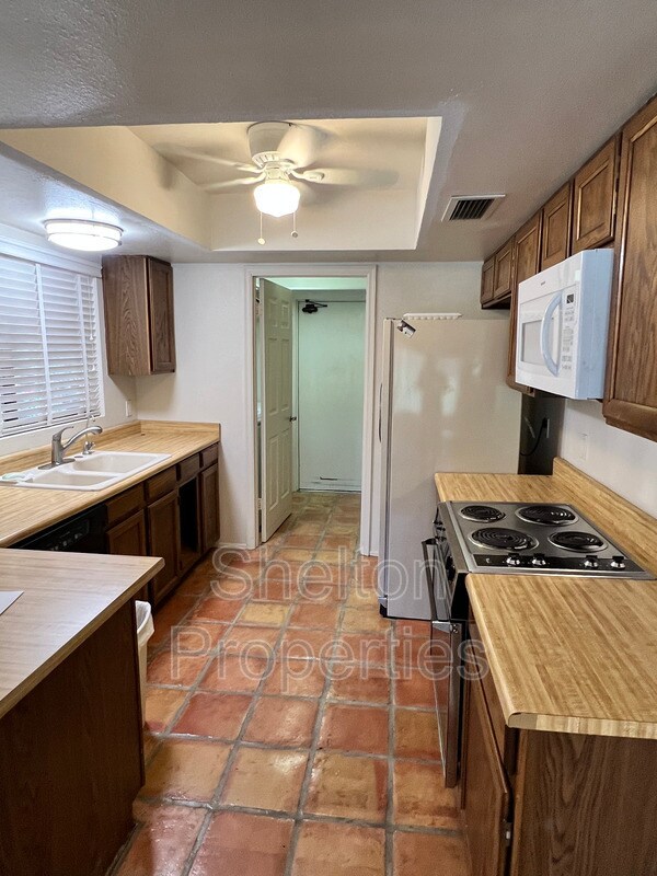 Foto del edificio - 18942 N 96th Ln