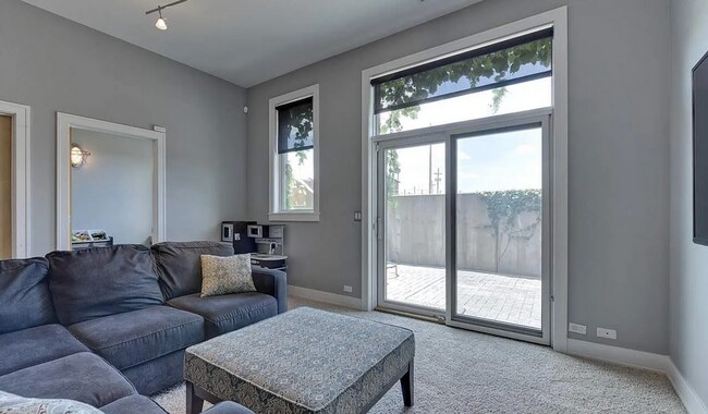 Foto del edificio - Luxury Downtown Condo!!