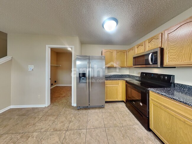 Building Photo - 55 Snowflake Cir