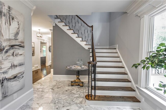 Foto del edificio - 1292 Lenox Park Blvd NE