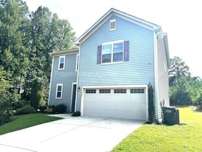 Building Photo - 238 Lynn Dr