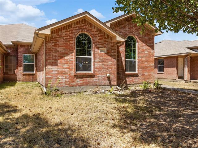 Building Photo - 513 Monarch Dr