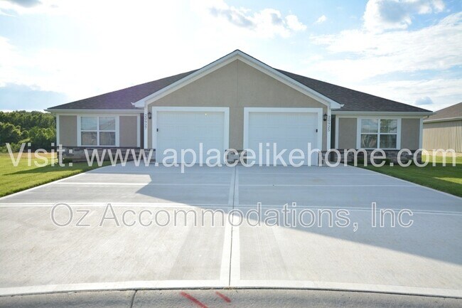 Foto del edificio - 20927 E 8th St S