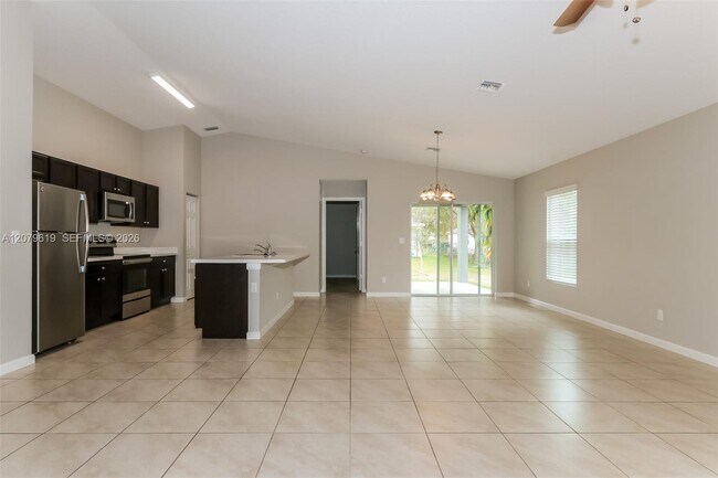 Foto del edificio - 1257 SW Century Ave